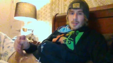 Blondesurfer1994200  20-11-2021